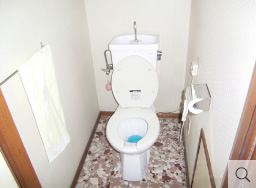 トイレ【施工前】